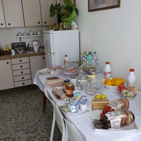 مبيت وإفطار كاتانيا Victoria المظهر الخارجي الصورة